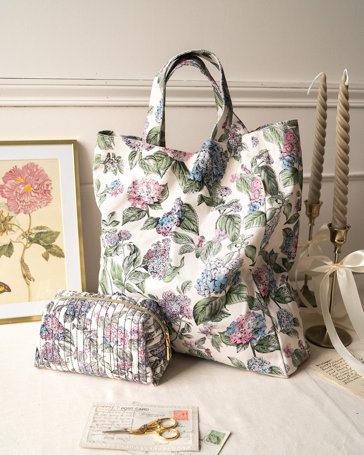 UK Toiletry Bag main image 0