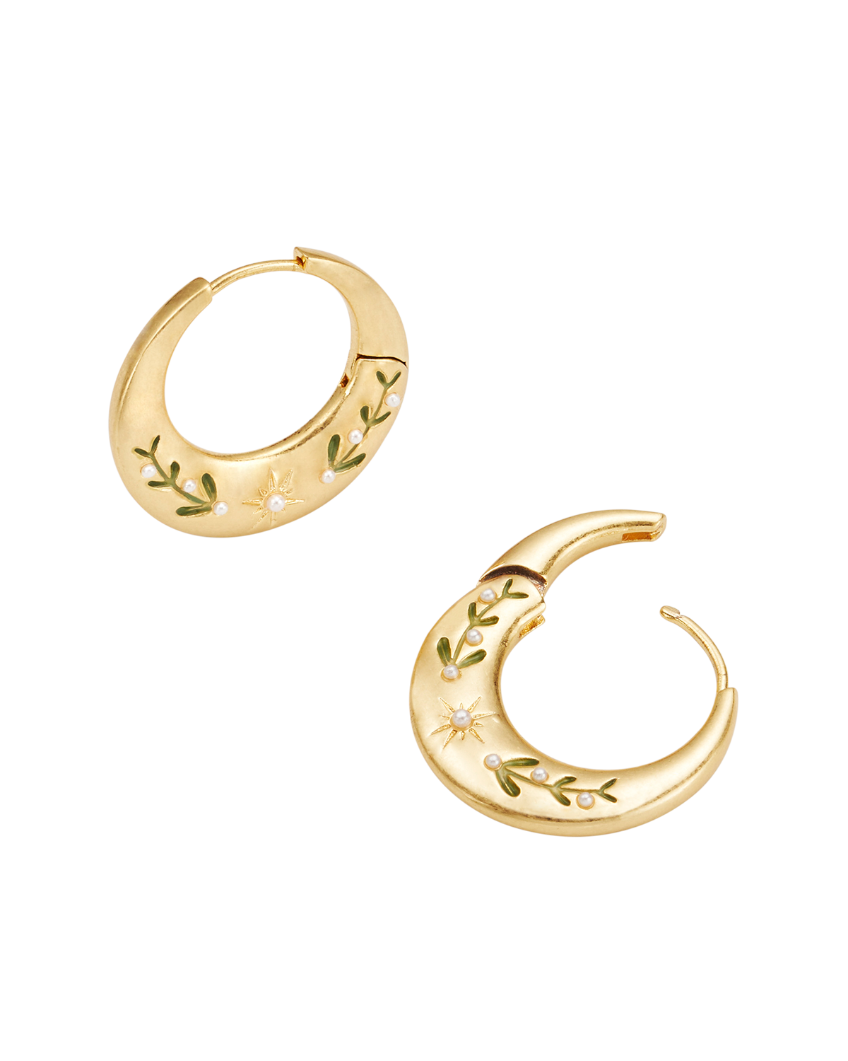 Niva Mistletoe Hoop Earrings in Gold