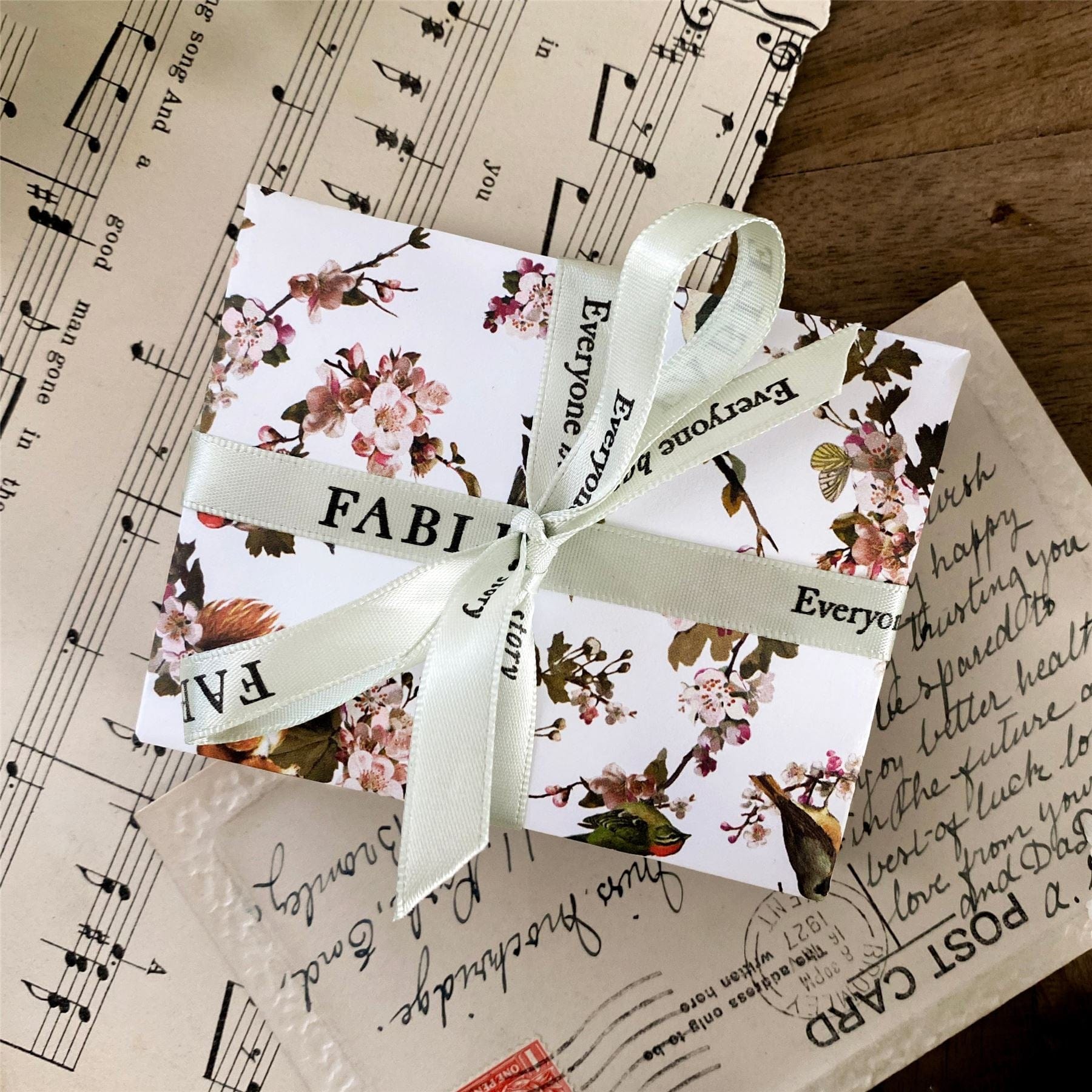 Classic Gift Wrapping by Fable England