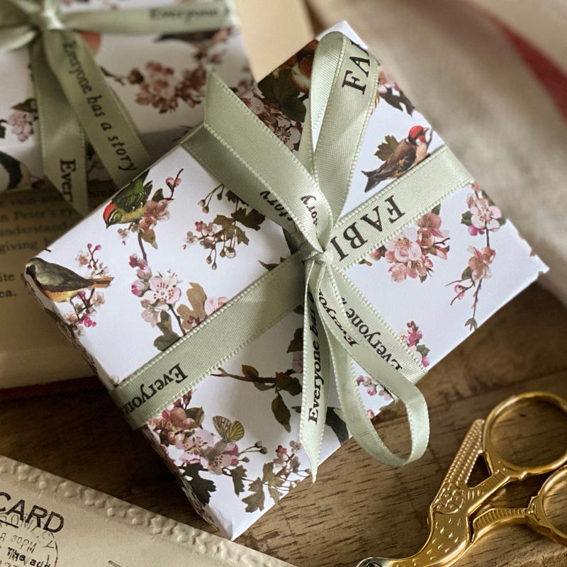 Robin Gift Set with Gift Wrapping by Fable England