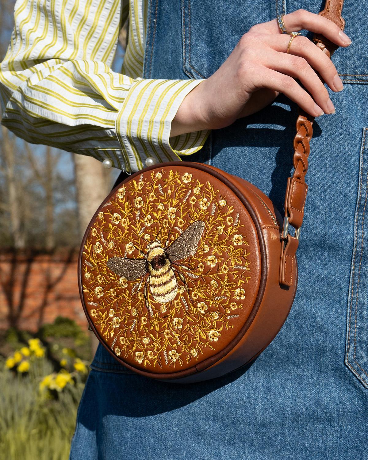 Flying Circle Bags バッグ（新品　美品） バンブル サークルバッグ | Fable England