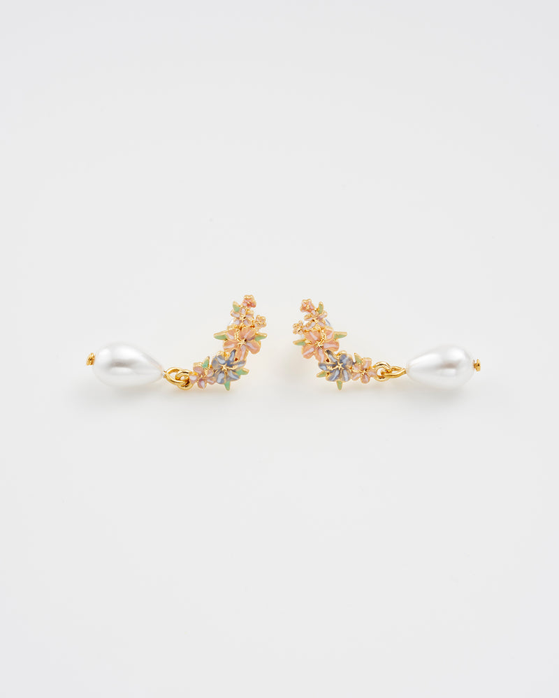 Hibiscus & Pearl Earrings