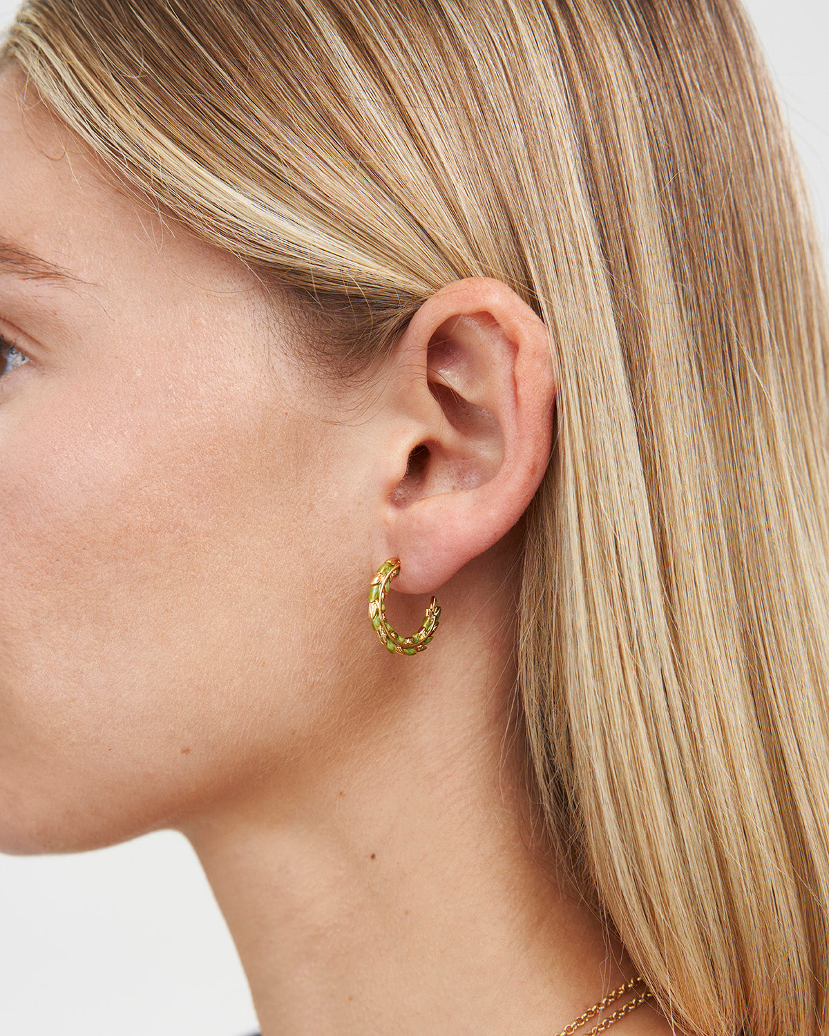 Wheat Hoop Earrings in Gold