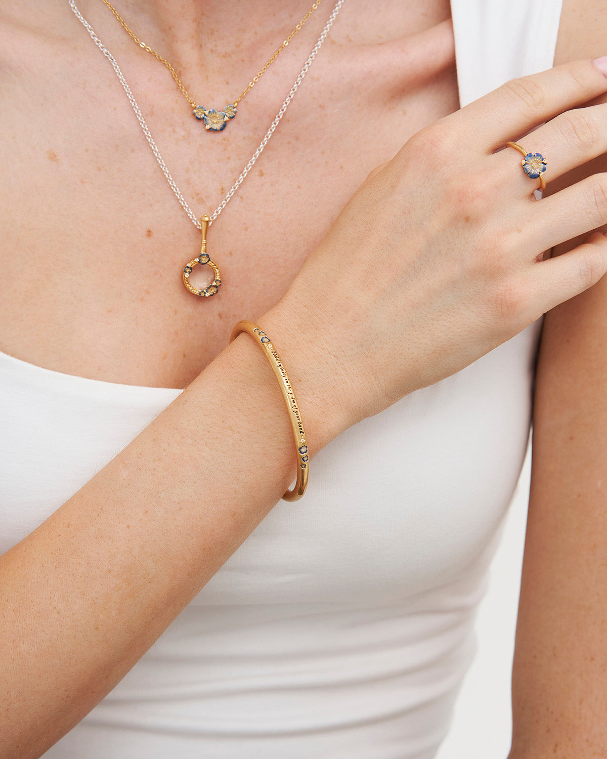 Larkspur Bangle in Gold