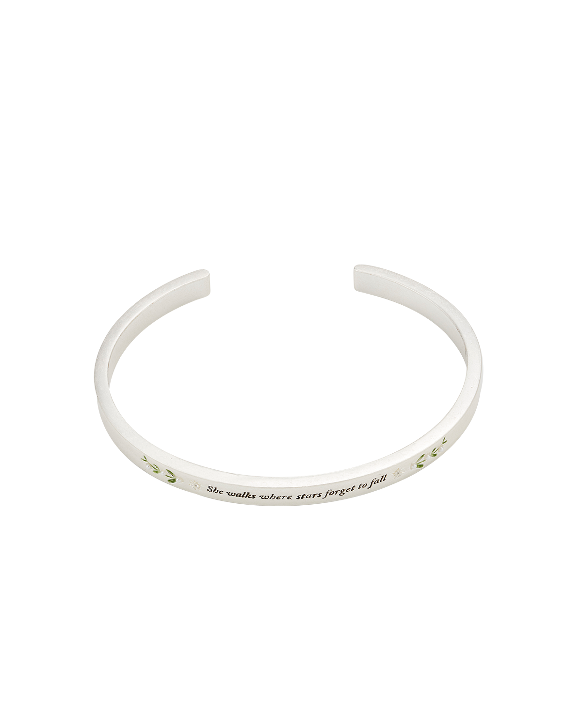 Niva Mistletoe Pearl Bangle in Silver