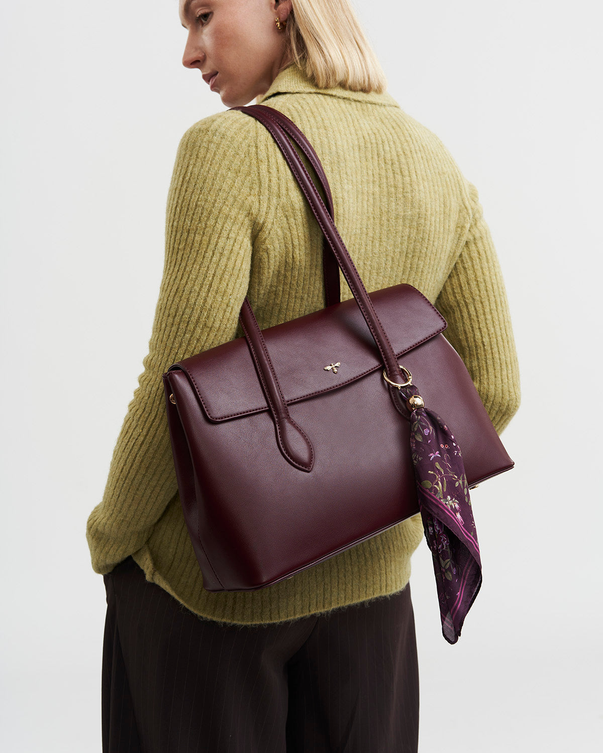 Romilly Shoulder Bag in Burgundy