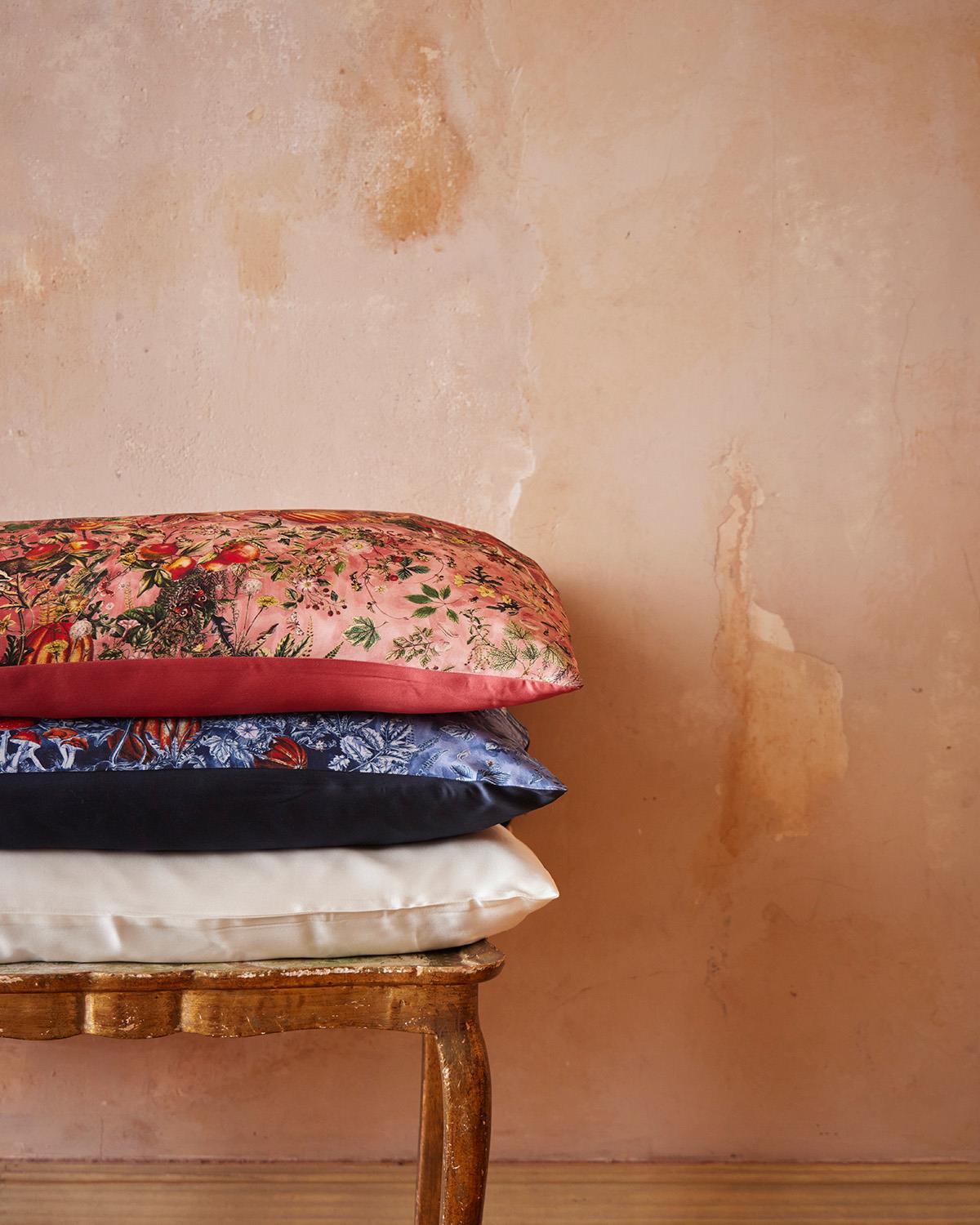 Aurora Silk Pillowcase Midnight Blue