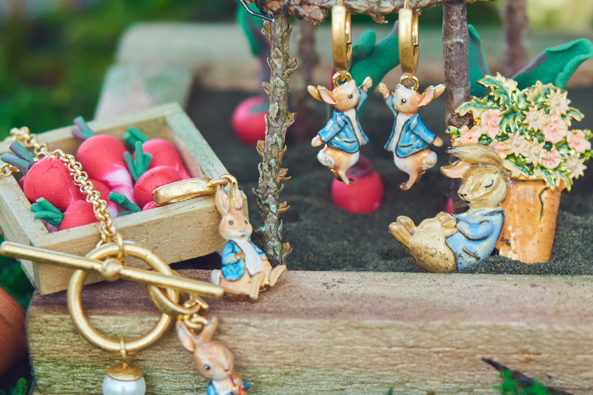 Peter Rabbit Lemon Charm | Fable England