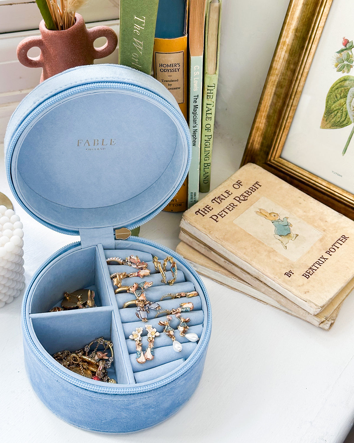 Round blue velvet peter rabbit embroidered jewellery box
