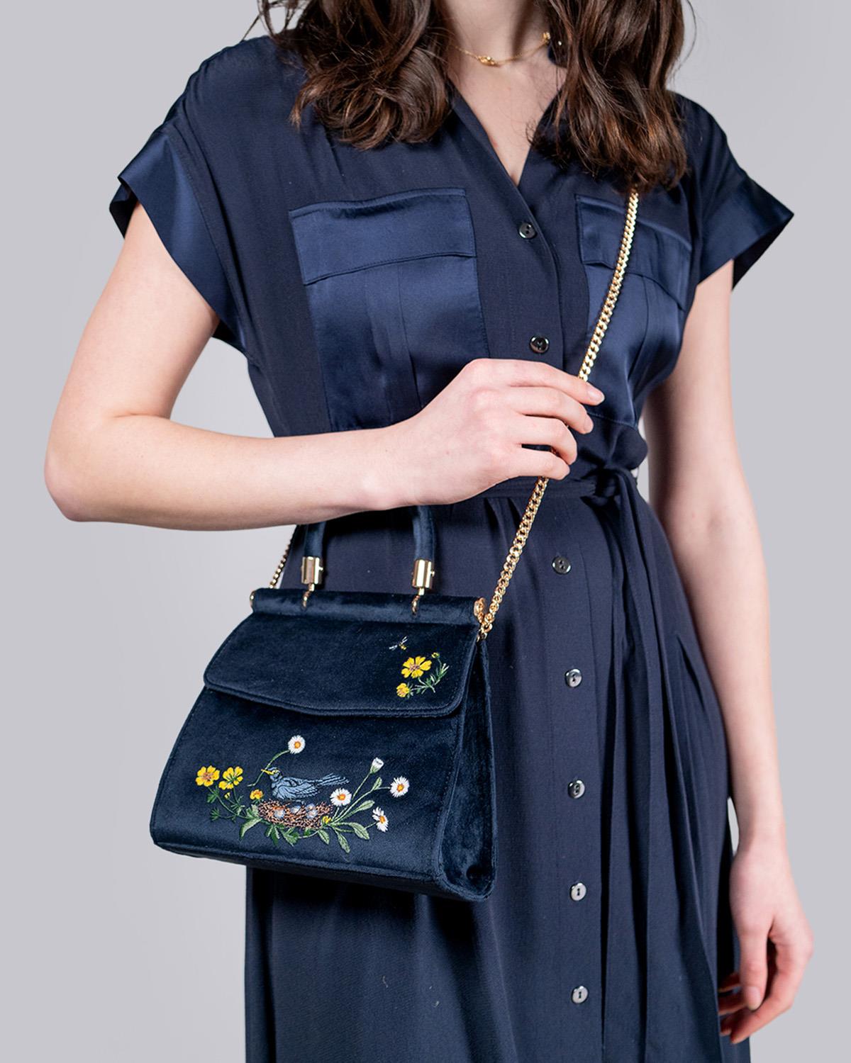 希少【バーバリーブルーレーベル】ミニボストン ハンドバッグ 黒 ピンクホース刺繍 楽天市場】ミニバッグ 2ポケットデザイン ボストンバッグ 1108