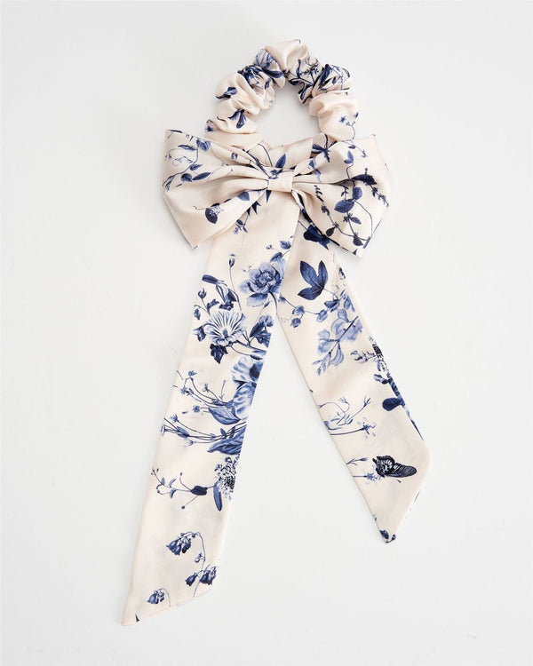 Bow Scrunchie Blooming Blue by Fable England