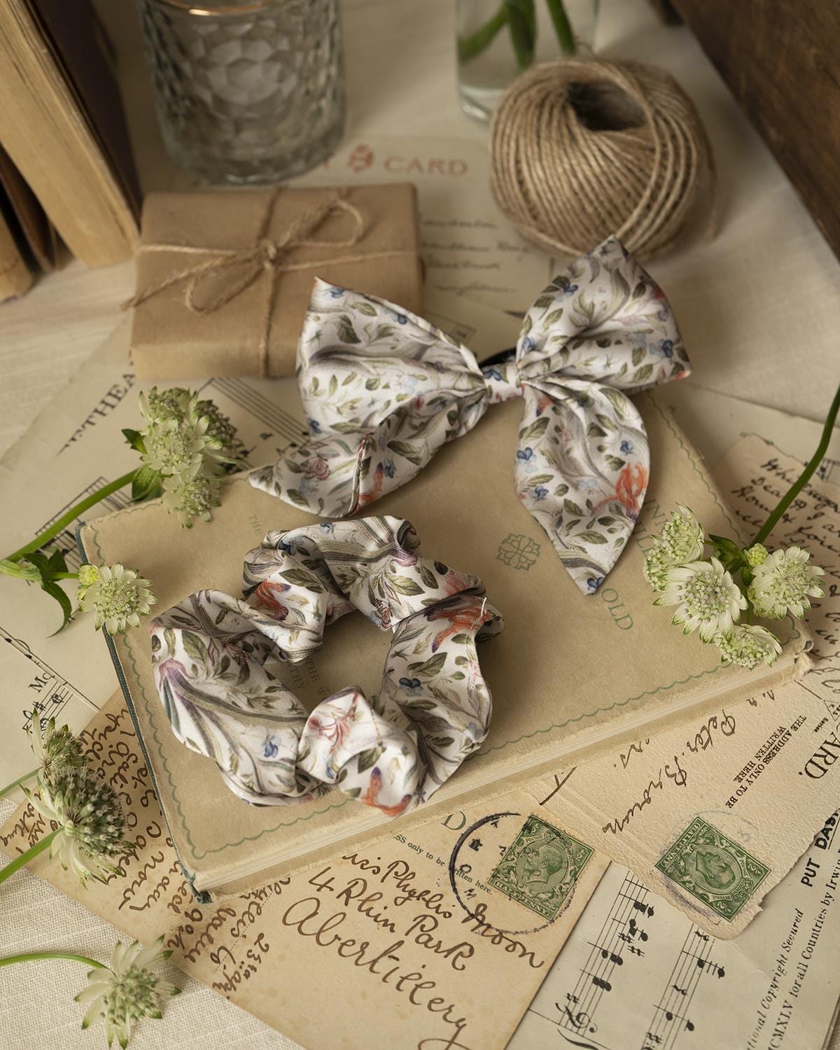 Bow & Scrunchie Set Iris Green by Fable England