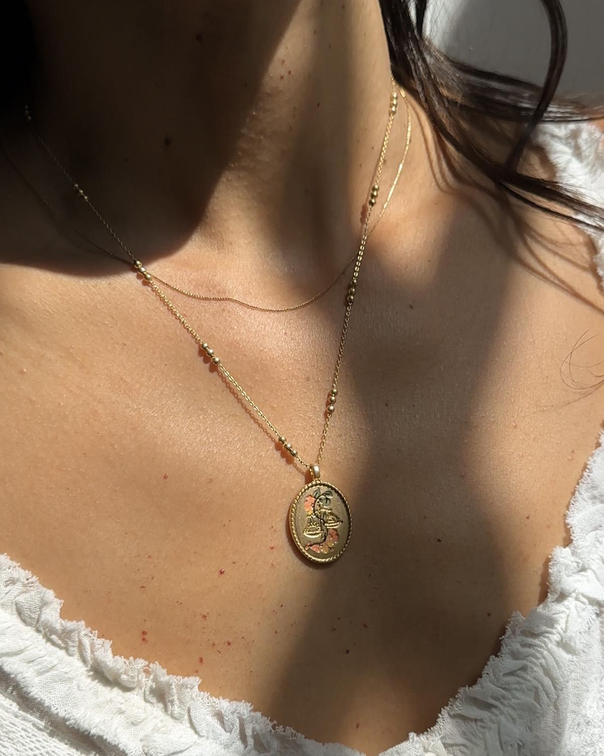 Collar Zodíaco Libra