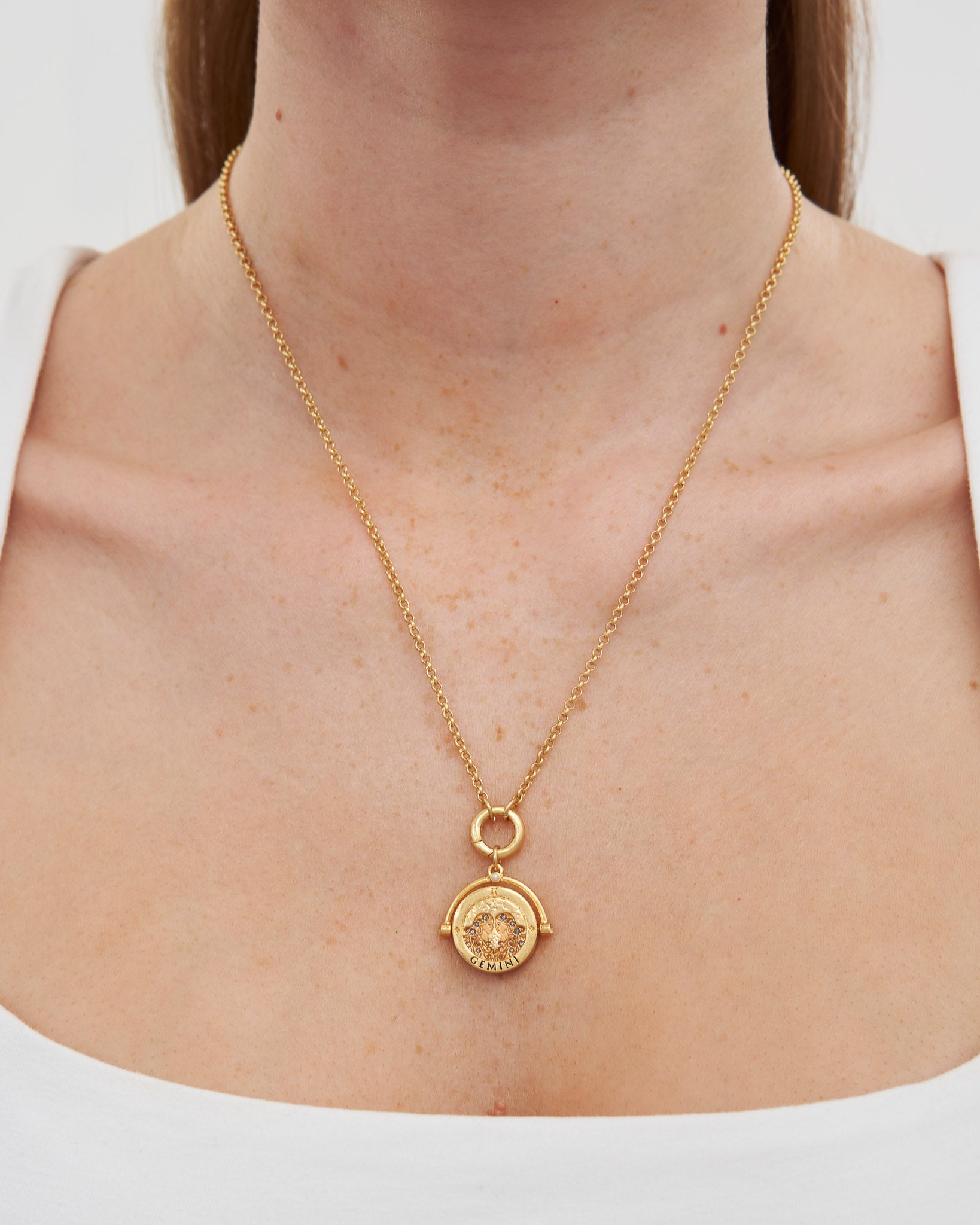 WiLL様希少イギリス製ギブレガラスフルーツサラダヴィンテージネックレス H79 Gemini Zodiac Spinner Necklace in Gold | Fable England