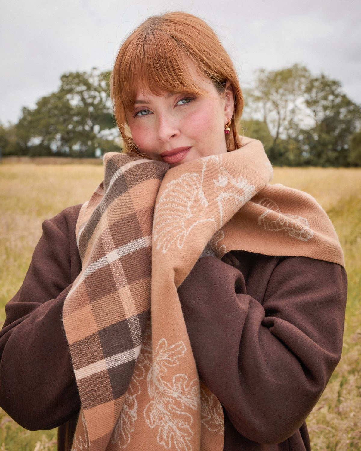 Woodland Scene Check Jacquard Long Scarf in Tan