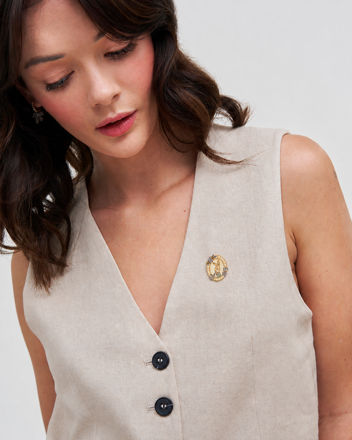 Broche en camée – Peter Rabbit x Fable England
